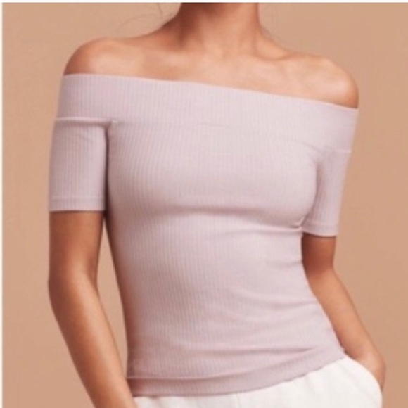 Wilfred Tops - Wilfred Tournesol T-Shirt Sz XXS